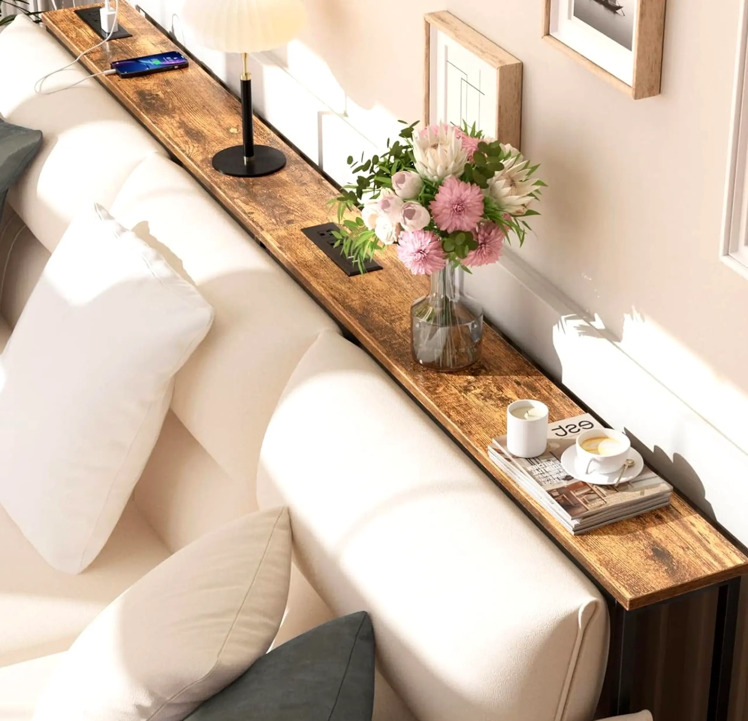 Natural kitchen nook supports the garden edge through contrast, leaving the space feeling clear and inviting.